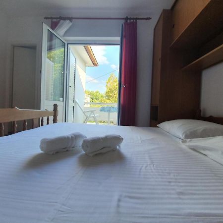 Rooms Capo Rab Palit Exterior foto