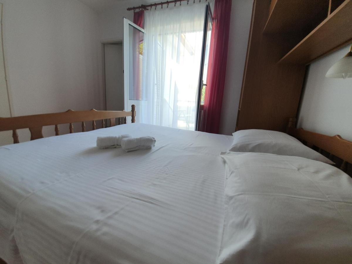 Rooms Capo Rab Palit Exterior foto